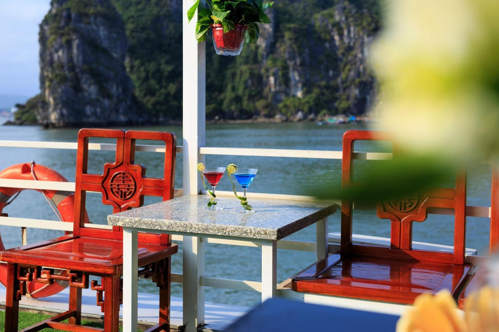 Cozy Bay Classic Cruise Ha Long Luaran gambar