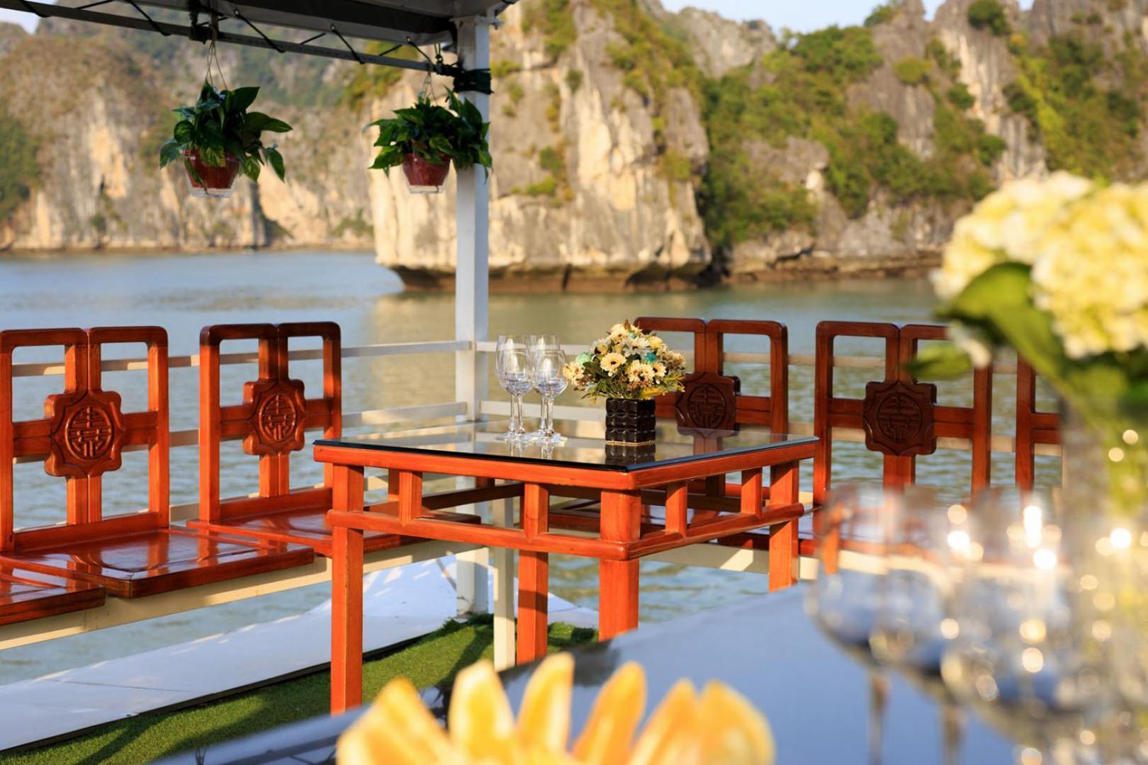 Cozy Bay Classic Cruise Ha Long Luaran gambar