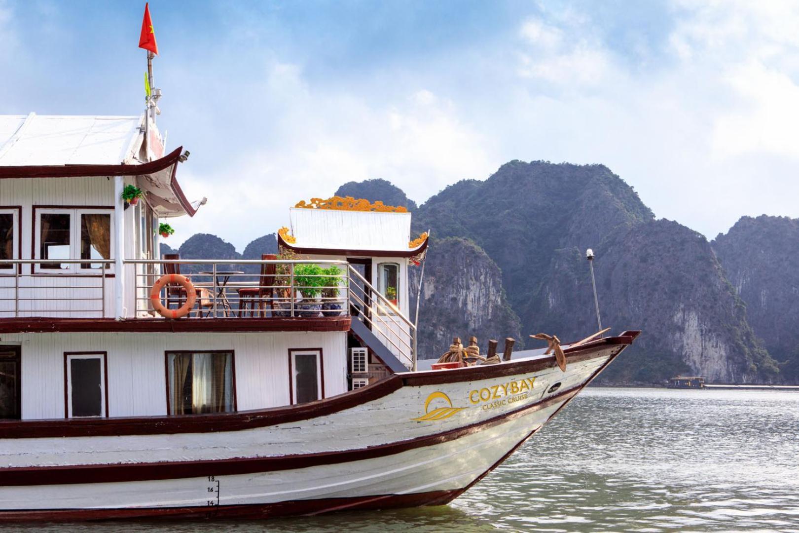 Cozy Bay Classic Cruise Ha Long Luaran gambar
