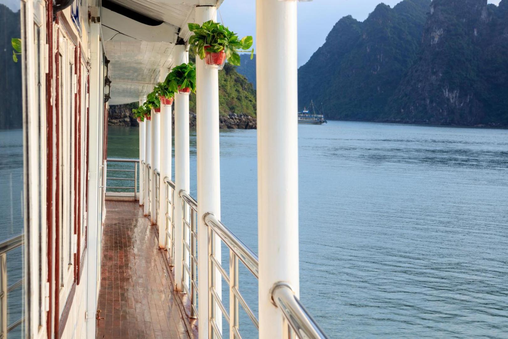 Cozy Bay Classic Cruise Ha Long Luaran gambar